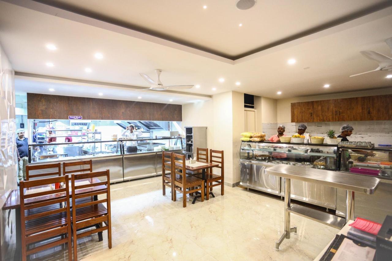 Cliff Embassy Banquet And Suites Shimoga Ngoại thất bức ảnh