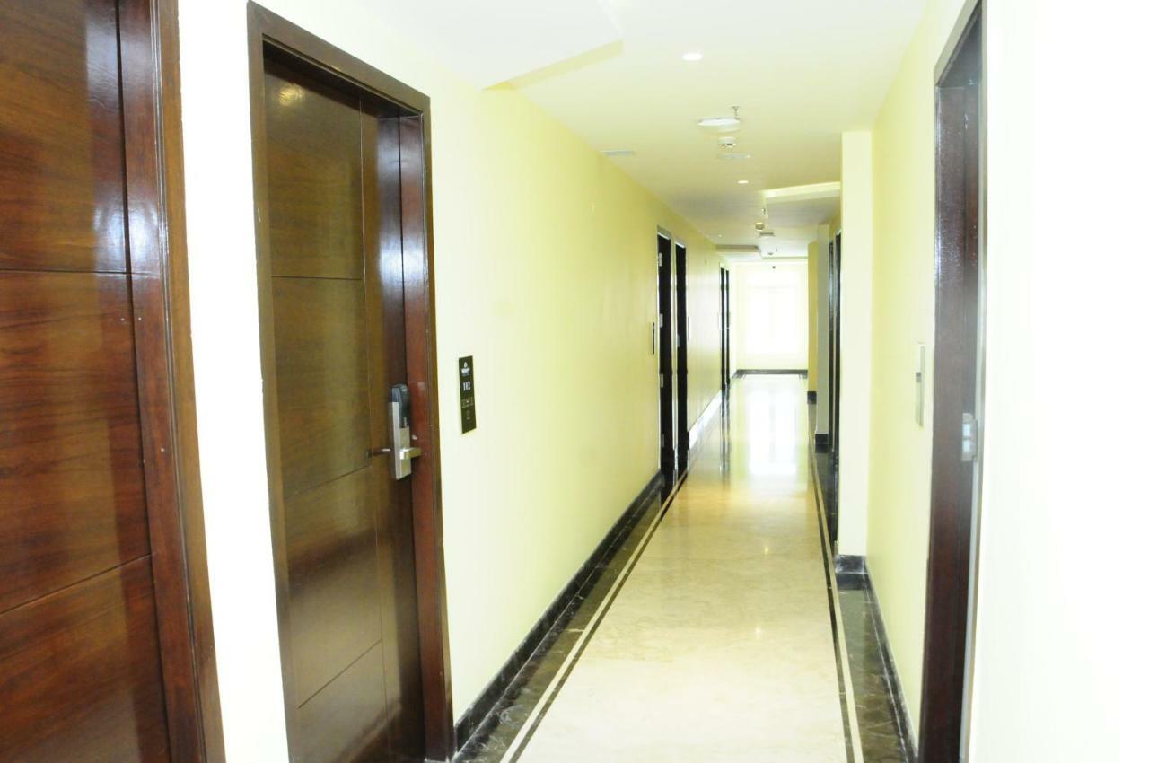 Cliff Embassy Banquet And Suites Shimoga Ngoại thất bức ảnh